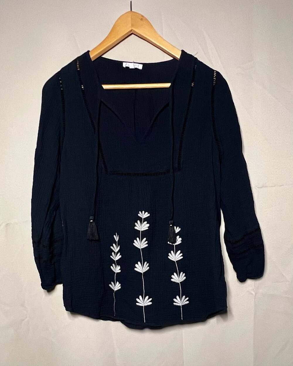 Calme Embroidered Tunic Size S Black Gauze Top Tassels
